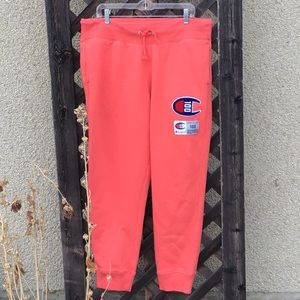 Champion GUC coral sweatpants, side pockets, 1 back pocket, elastic, drawstring
